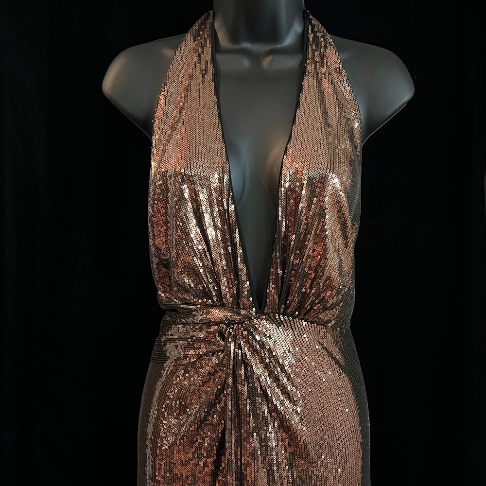 HALSTON Heritage Metallic Sequin Halter Gown with LOW Back XL - NWT! - Picture 9 of 11
